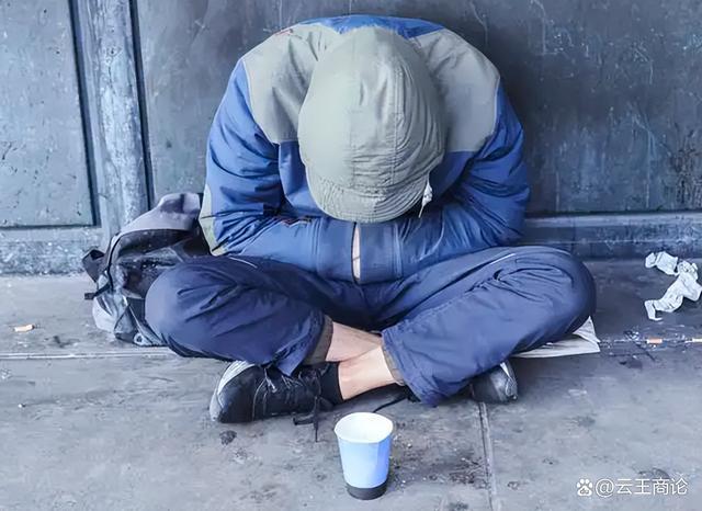 「资产」上千万,却无法保障基本生活,这类「穷人」开始成为主流