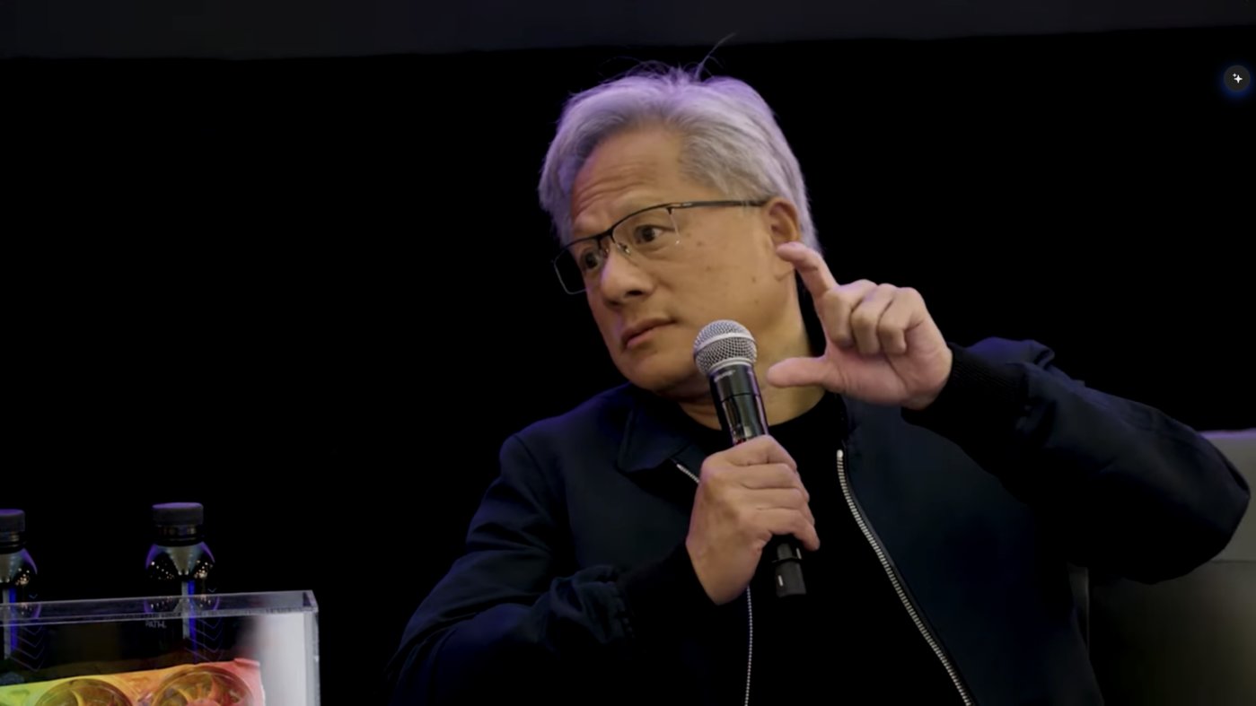 黄仁勋最新对话：我们不想当行业领导者，英伟达要做前人没做过的事｜钛媒体AGI