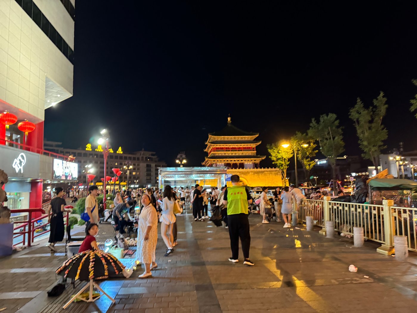 西安旅游激进押注「万澳系」：转型焦虑下的一步险棋 |钛媒体深度