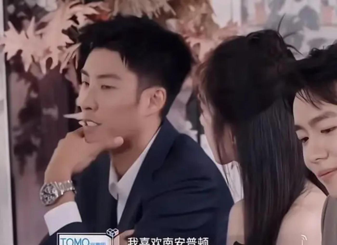 精英恋综泛滥下：恋爱ING，招商在NG