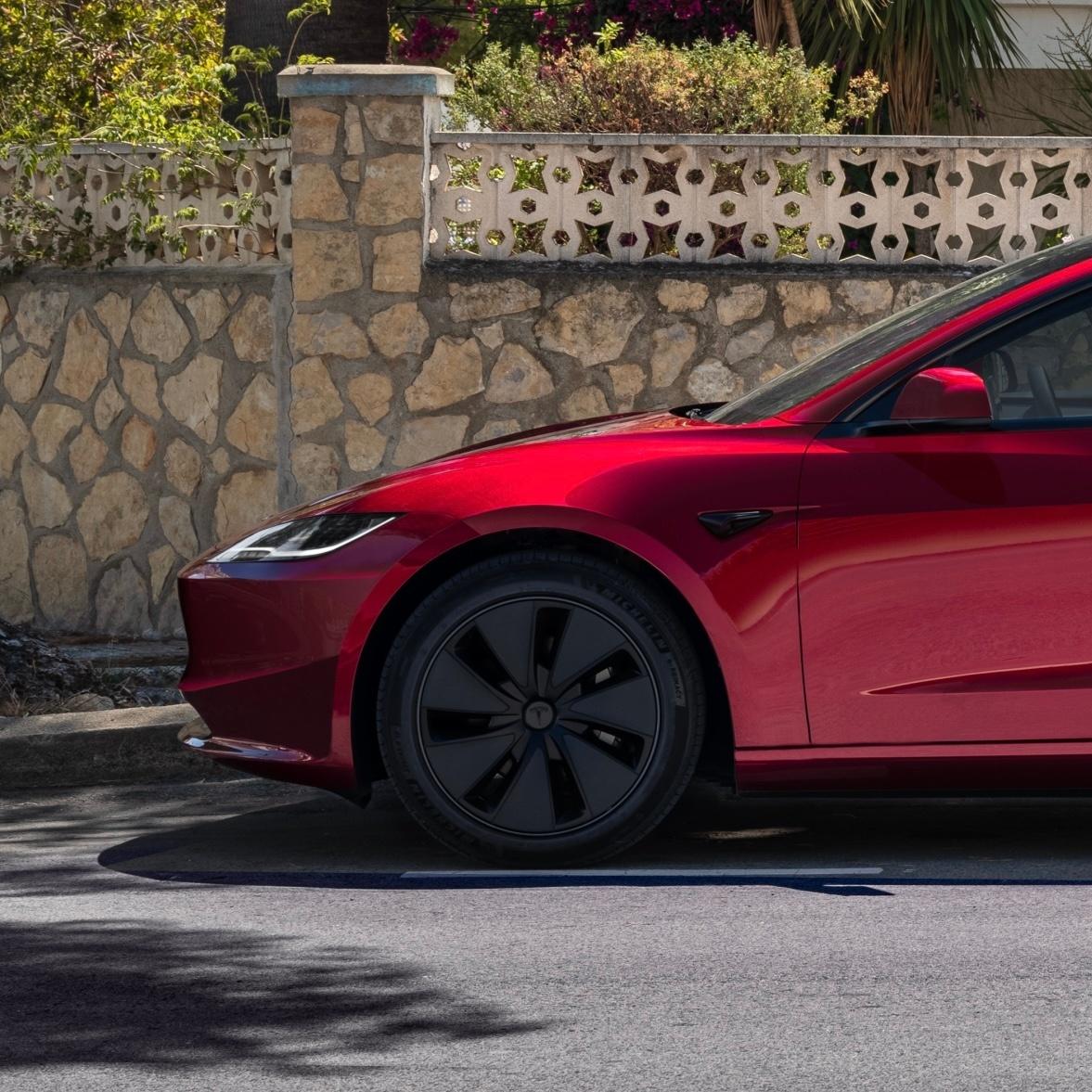 Credit：Tesla