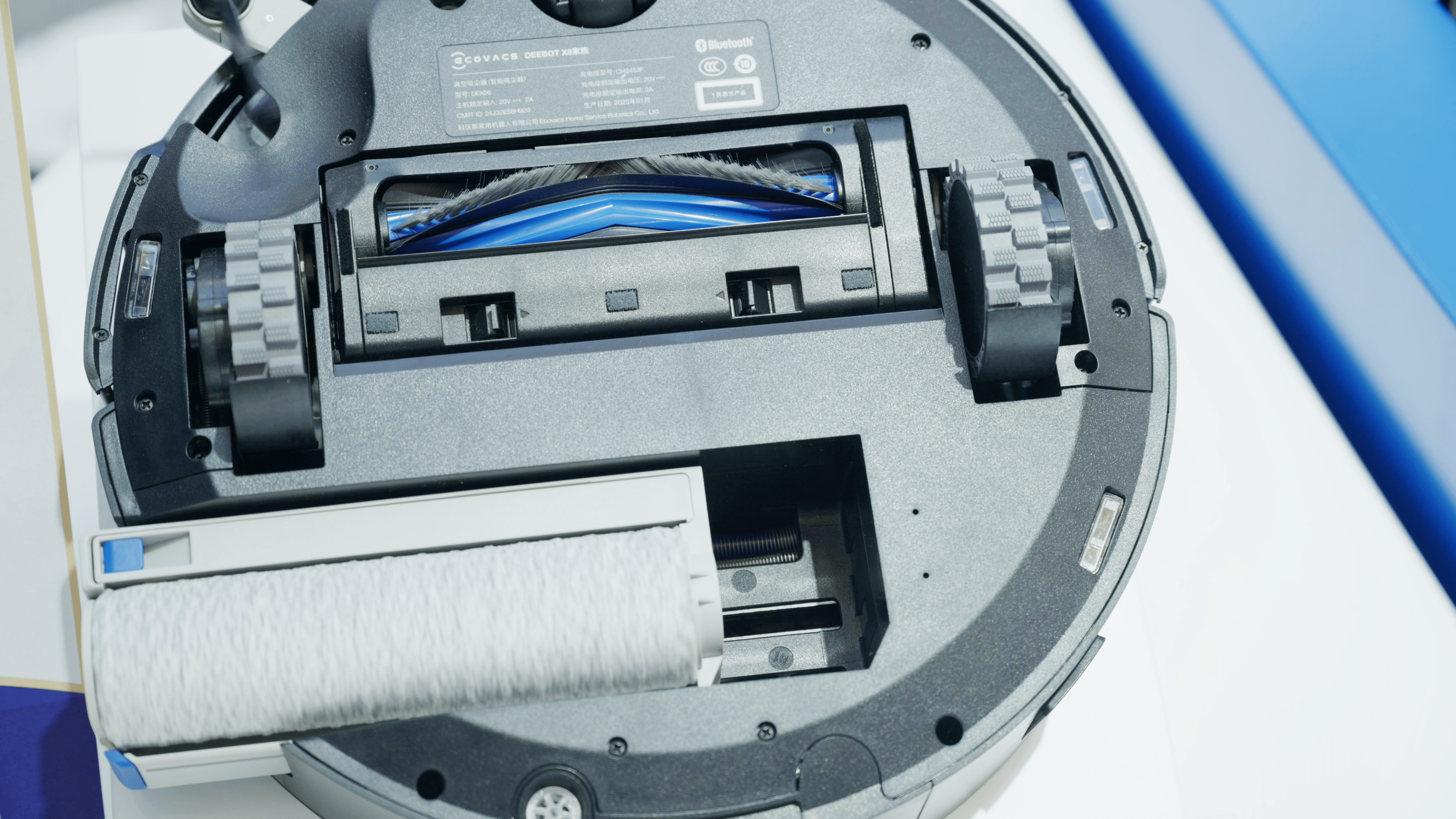 科沃斯徐伟强：吸力不等于清洁力，参数不应成为「噱头」 | AWE 2025