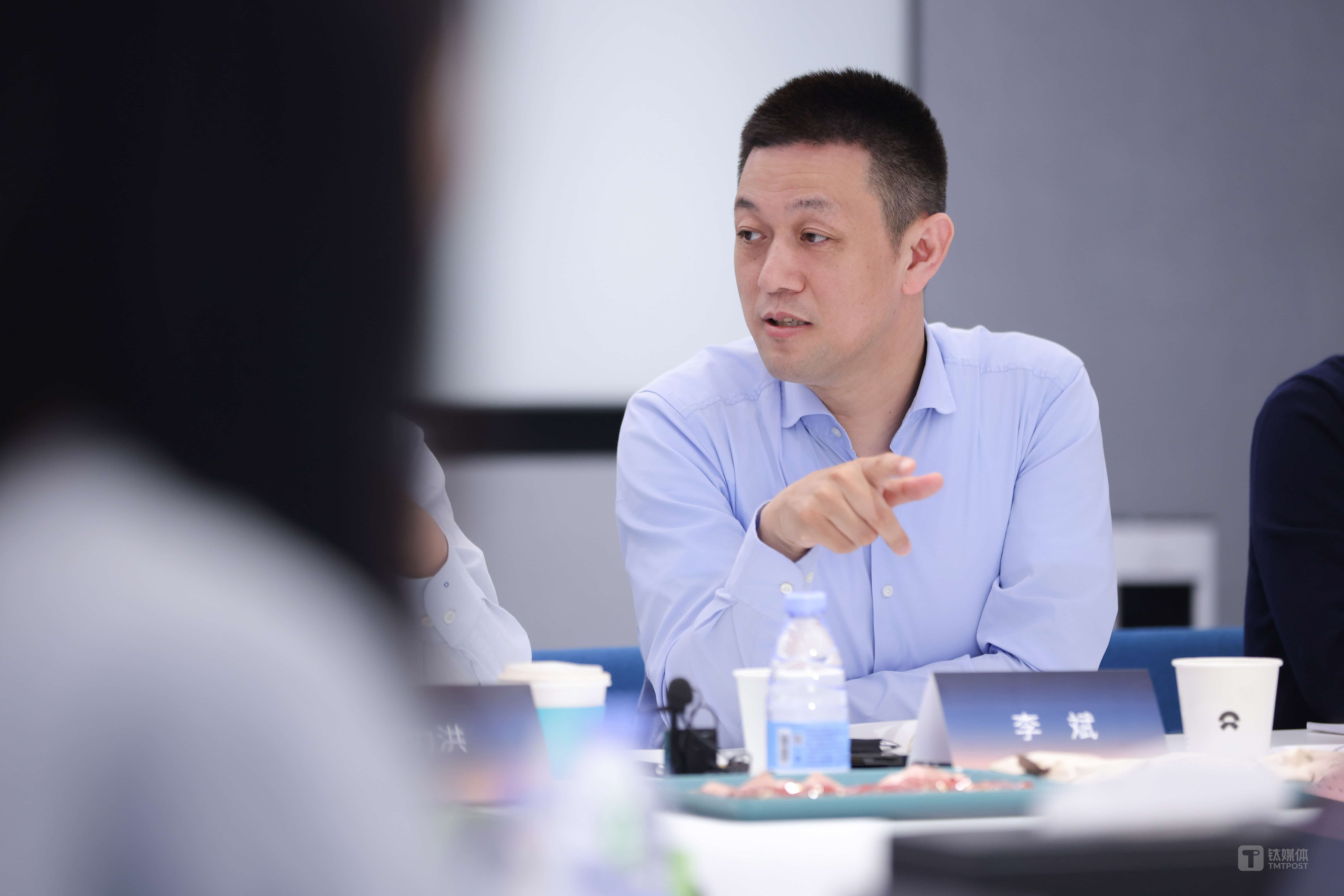 李斌「誓师」：蔚来的降本增效之战