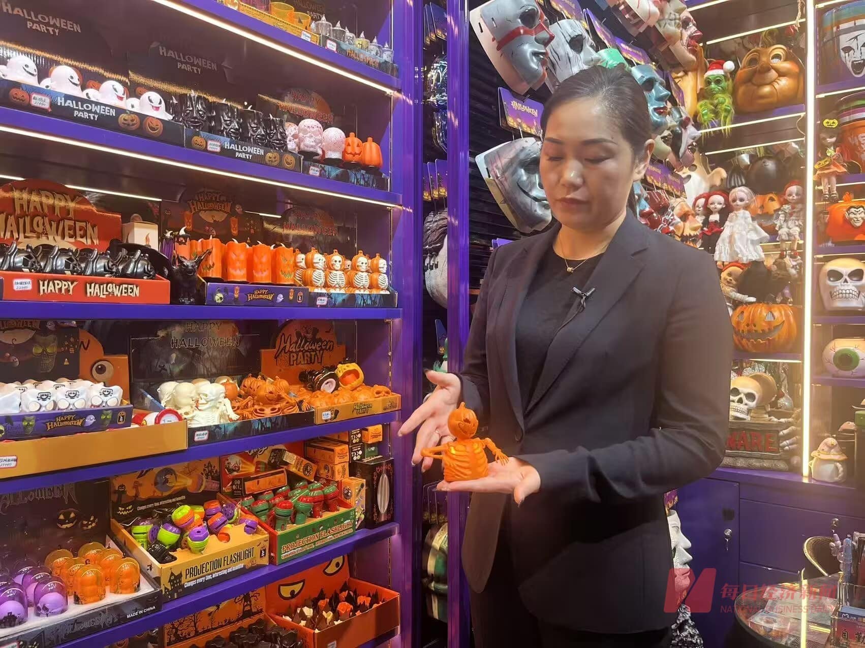 「义乌最牛老板娘」聂自勤30答：美国客户很重要，但此路不通还有别的路