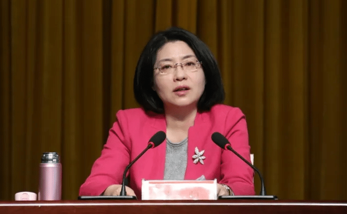 「美女书记」林虹被「双开」,当县委书记时曾直播带货,2小时卖出71.2万元