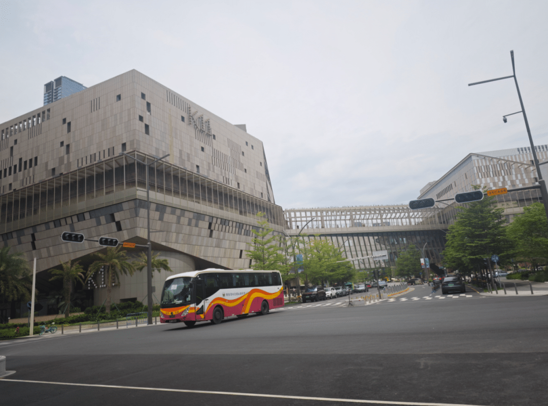 深圳商业新地标险「翻车」？每经记者实探K11：部分设施已完成整改，品牌仍待升级，项目方回应也来了