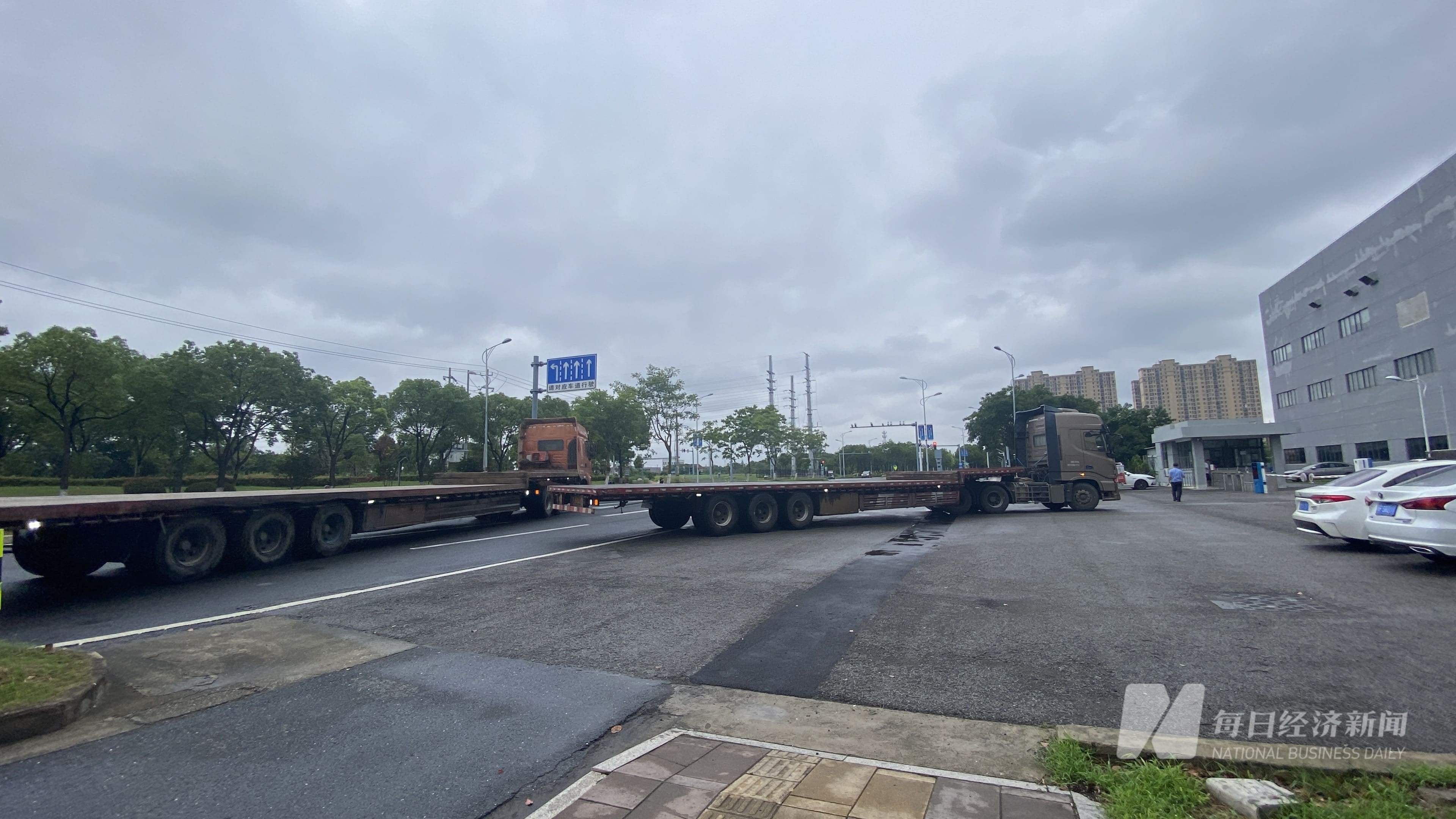 实探 | 充电宝安全风暴追踪：有产品3C认证已被撤销近3个月，电芯厂安普瑞斯「三体系认证」也遭暂停