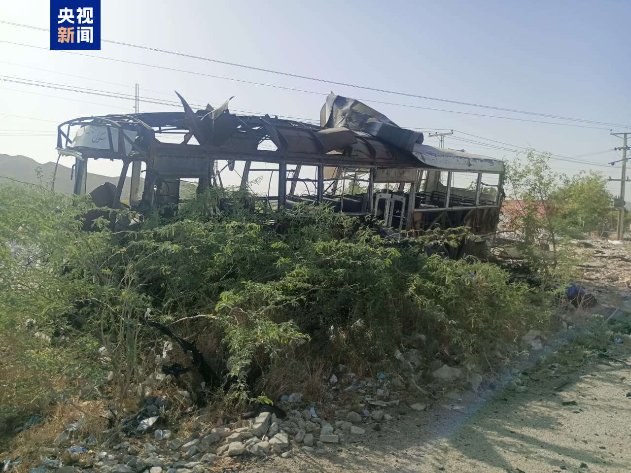 最新！巴基斯坦发生自杀式炸弹袭击，至少13名士兵死亡