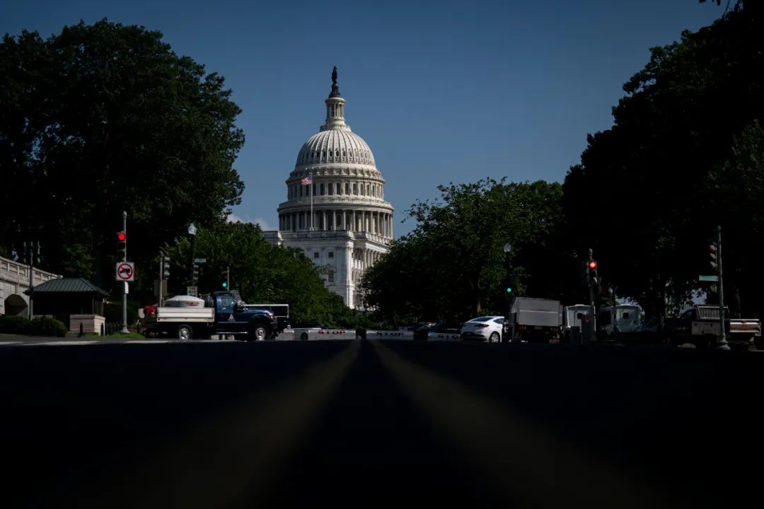 共和党成员投下反对票，特朗普怒了：你犯了严重错误，我要换掉你！