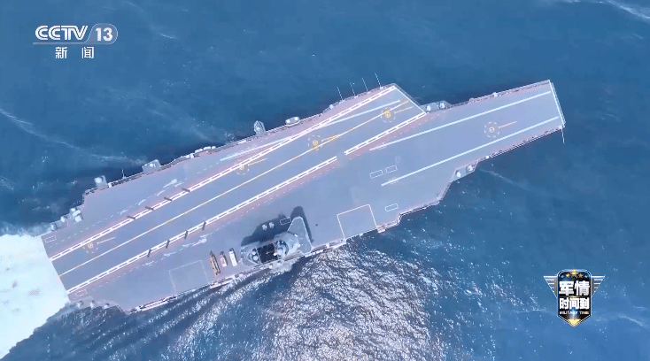 双航母首次同现西太平洋，三航母时代即将到来！官方披露福建舰最新消息