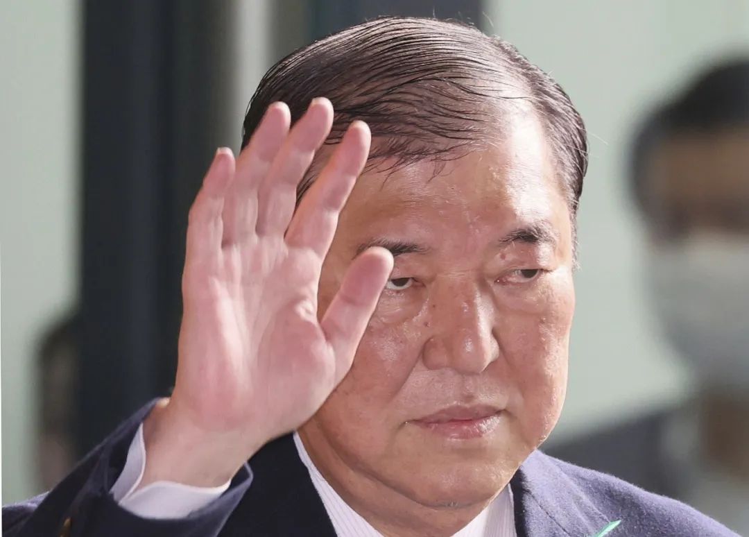 美国突然提高要求，日本怒了：不谈了！石破茂此前回应特朗普：这事由日本决定，而不是其他国家