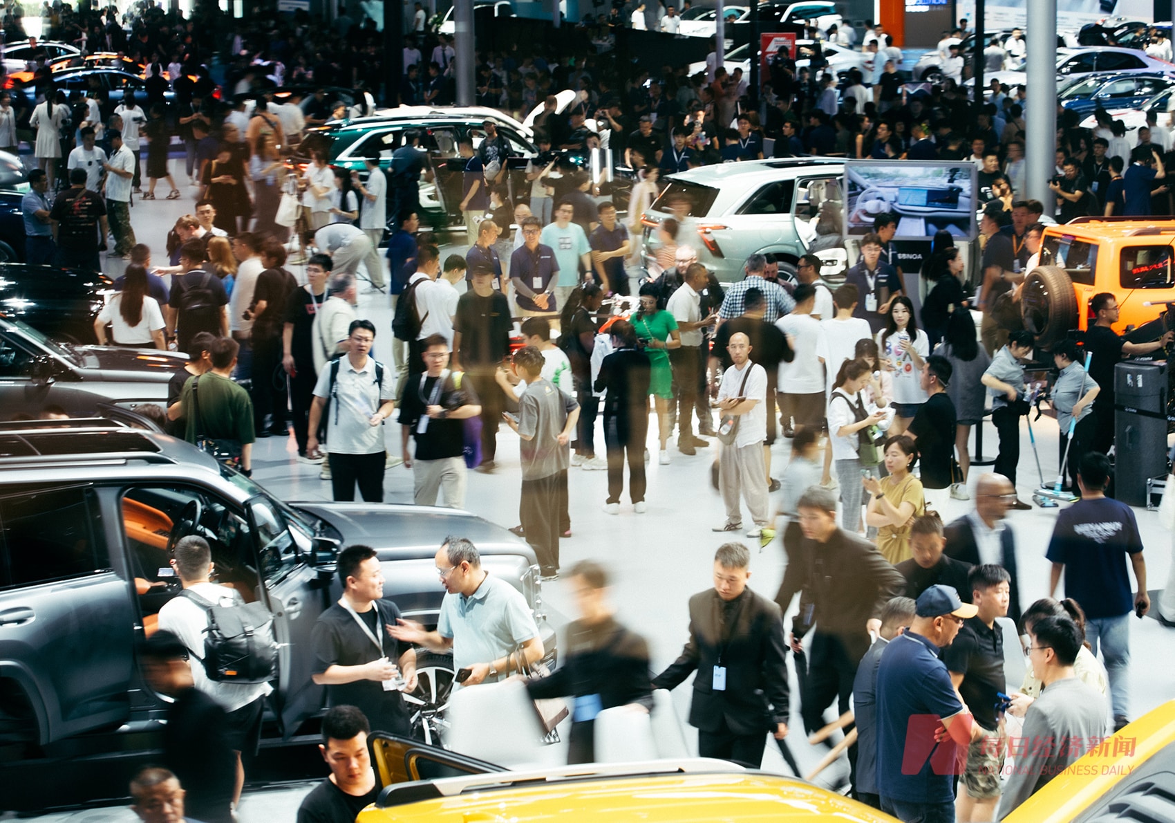 反「内卷」信号升级！国常会提出规范新能源车竞争秩序 专家：我们没有「卷」的资本