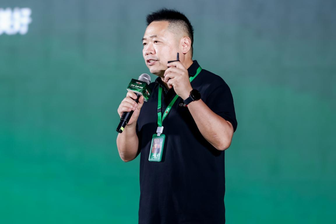 「不做所有人的75分，只做少数人的120分」  梁昌霖不想「卷」了，叮咚买菜能破局「小而美」吗？