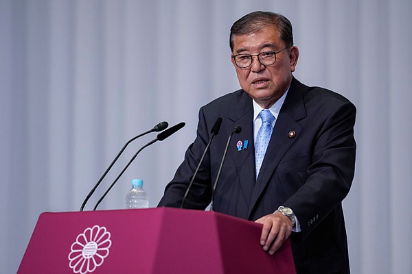 「美日达成贸易协议」后，石破茂首度回应自身去留问题！日本股市快速拉升，日经225指数一度上涨超800点