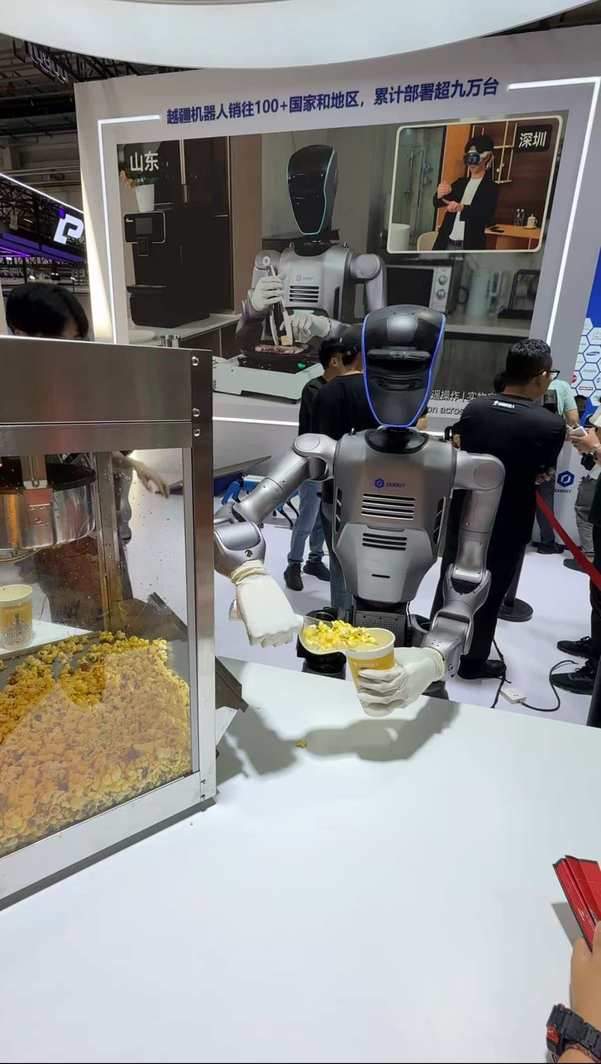 八「仙」过海、鏖战未来 一文看懂2025世界机器人大会