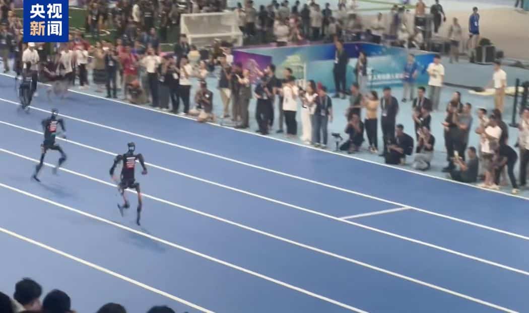 21.50秒！人形机器人史上首个百米「飞人」诞生