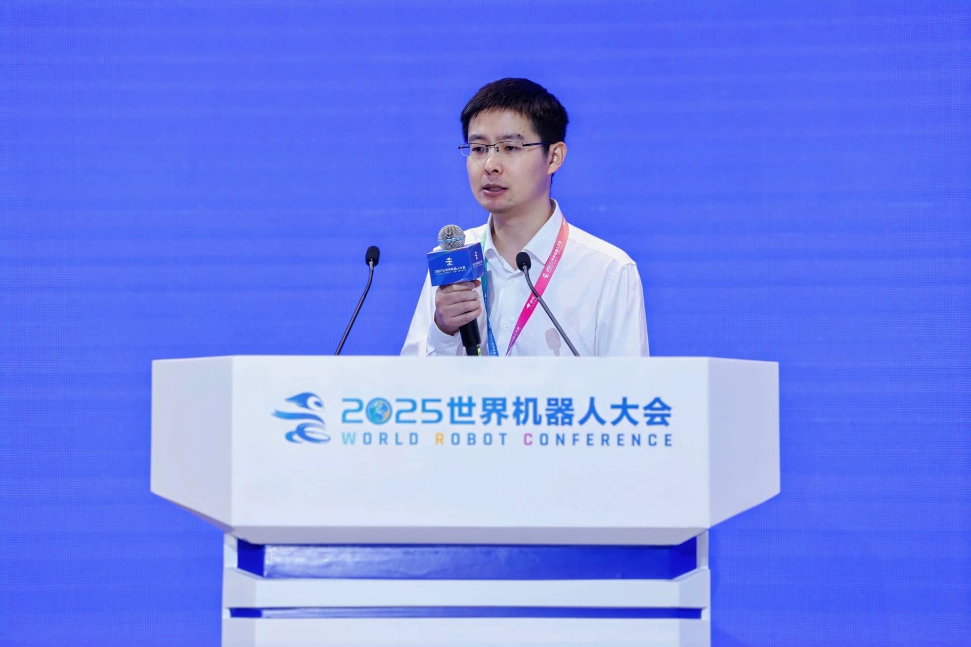 宇树科技王兴兴：公司未开始做人形机器人的时候就有客户直接下订单