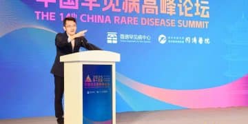 清华大学基础医学院副院长贾怡昌：「缺乏闭环、不得不出海」是当前创新药物出海面临的核心问题