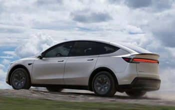 TechWeb微晚报：iPhone Air国行仅支持联通eSIM？六部门整治汽车行业乱象