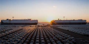 电动汽车需求增加推动 韩国汽车8月份出口额出口量同比均增加