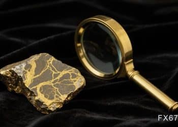 黄金涨势深度解析：两年价格翻倍，央行与ETF资金持续涌入