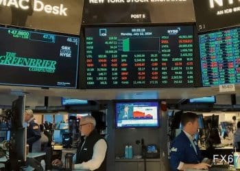 美国政府关门倒计时：特朗普「最后一搏」能否化解危机？