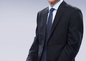 专访睿智医药董事长胡瑞连：吸取战略摇摆、资源分散教训，上半年实现扭亏为盈