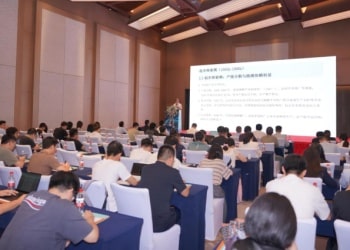 「硅锂助碳·期现共驱」2025银河期货新能源产融策略会成功举办