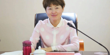 曾官至副市长，刘岚被通报：担心自己问题暴露，将收受的高档白酒转移至朋友处藏匿