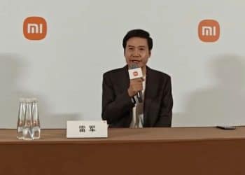 雷军深夜畅聊：小米是被黑最惨的车企之一；小米16改名17，产品力非常炸裂；国产汽车都在进步，没必要搞得很难看