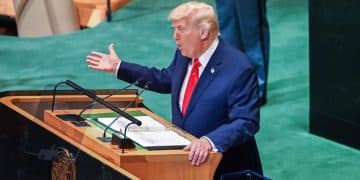 特朗普：将征100% 关税！资金仅能坚持最后一天，美国政府关门在即，仍有「巨大分歧」！国际金价大涨，油价暴跌，中国资产爆发