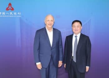 潘功胜、李云泽分别会见桥水基金创始人达利欧 交流了哪些话题？