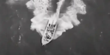 美军跨洋摧毁「委内瑞拉运毒船」打死11人 合法吗？