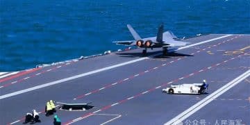 歼-15T、歼-35和空警-600在福建舰成功完成起降训练