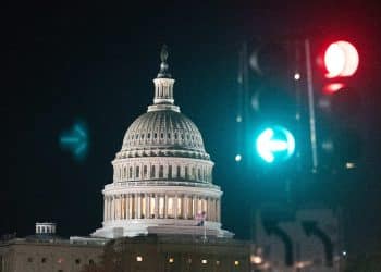 美国政府停摆：一场「可预见却难避免」的自我伤害