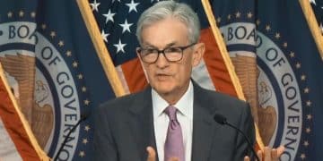 降息后鲍威尔首次讲话谨慎鸽派，凸显风险平衡与政策权衡