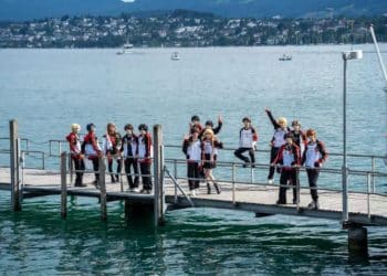 叶修「入职」瑞士：旅游订单猛涨50%，必胜客、OPPO争相入局！中国IP迈向「全球共创」新阶段