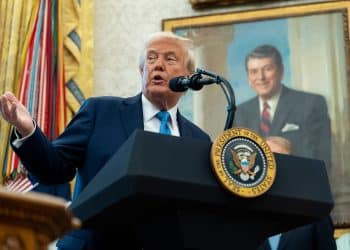 特朗普宣布！美联储主席候选人名单缩小至三人，他是热门人选之一