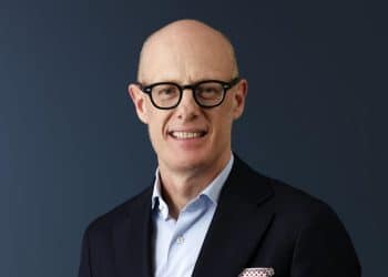 保时捷换帅！奥博穆结束十年任期，前迈凯伦CEO接棒