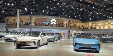 「今年四季度必须实现盈利」!蔚来李斌最新内部讲话流出,称四季度每一天都不能耽误