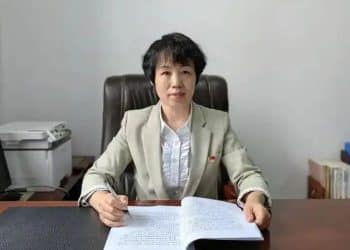 徐俊峰（女），任上被查，「涉嫌严重违纪违法」！她任正职校长16年，曾是山东省三八红旗手