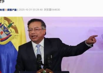 专机加油遭美企拒绝，哥伦比亚总统强硬回应：终止与其合作！此前美国将佩特罗及其家人列入制裁名单