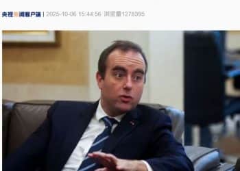突发！勒科尔尼向马克龙递交辞呈，被任命为法国总理还不满一个月