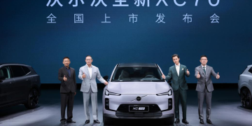 沃尔沃全新XC70上市，以「安全」与「混动」破局豪华新能源市场