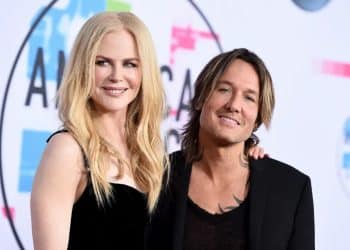 妮可·基德曼，正式提交离婚申请！结婚19年，两人已无任何共同资产，并将「永久放弃所有赡养费」，女方去年片酬收入超2亿元