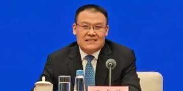 中央批准：财政部副部长王东伟，履新安徽