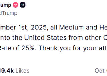特朗普宣布中型和重型卡车进口关税将于11月1日生效
