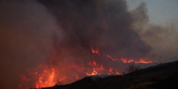 经济损失创纪录 美国上半年风暴与火灾致损超千亿美元