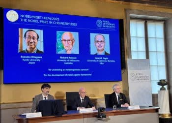 因金属有机骨架化合物领域贡献 3人获2025年诺贝尔化学奖