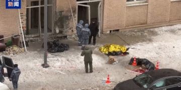 俄三防部队司令遇袭身亡案调查结束！爆炸装置被伪装成日用品从波兰转送俄境内，被固定在滑板车上远程引爆